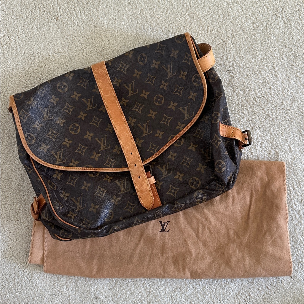 Preloved Louis Vuitton Saumur 35 With Dustbag